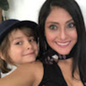 Meet your Posher, Fatima